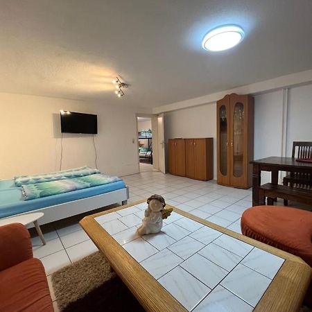 Sions Grosse Ferienwohnung Ferienwohnung Mit 3 Schlafzimmer, 2 Km Bis Zum Europapark Rust Kappel-Grafenhausen Esterno foto